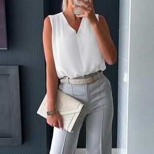 White Pleated V Neck Sleeveless Tank Top